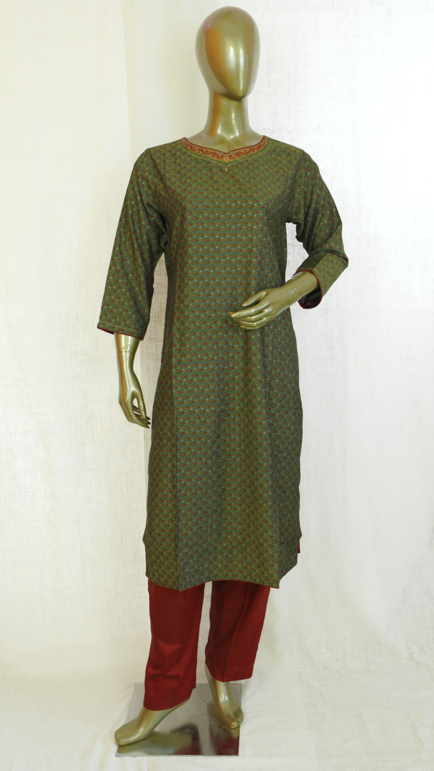 Muslin Printed Salwar Suit
