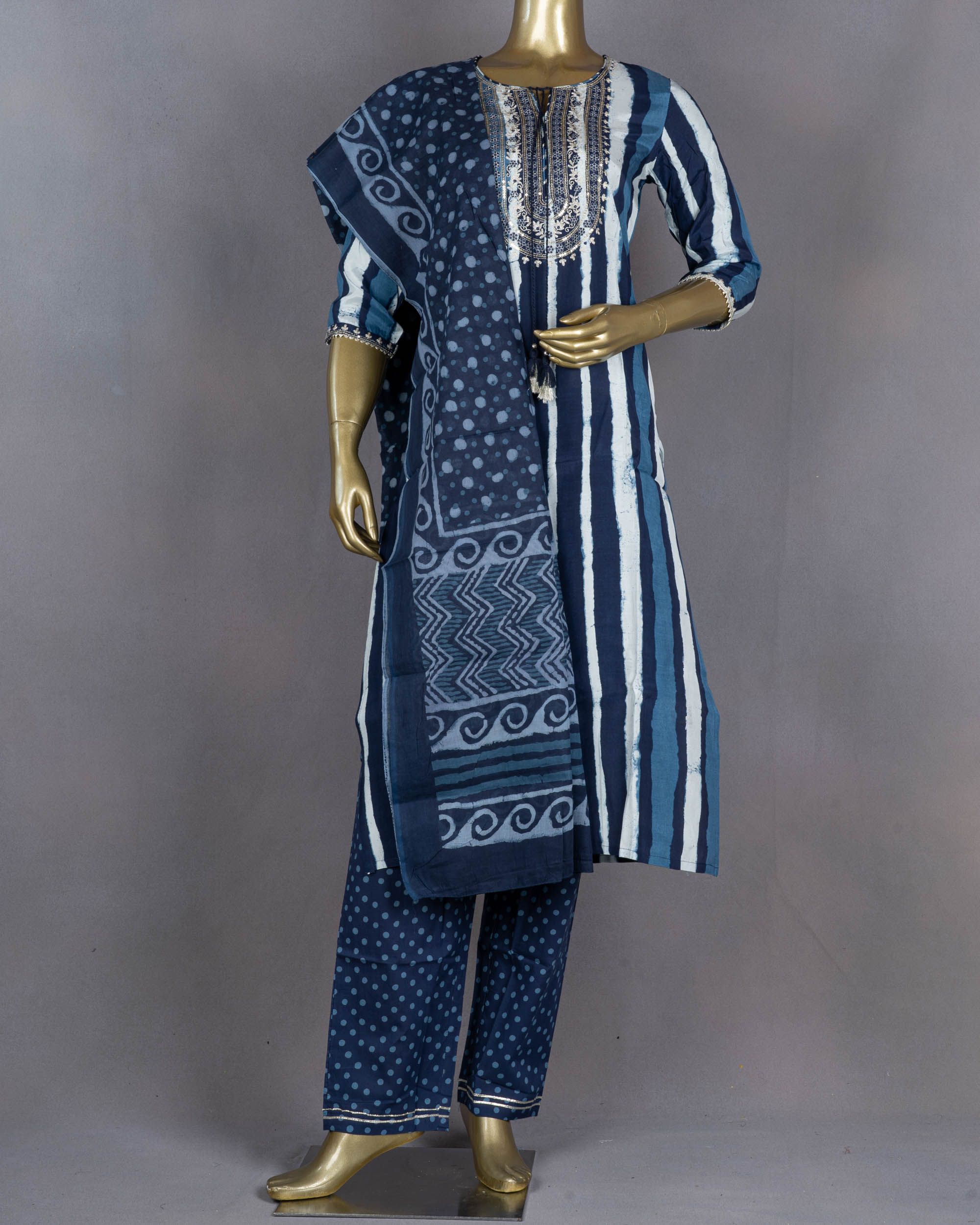 Ethnic Salwar Suits | Zari Embroidery | Blue | DD0005