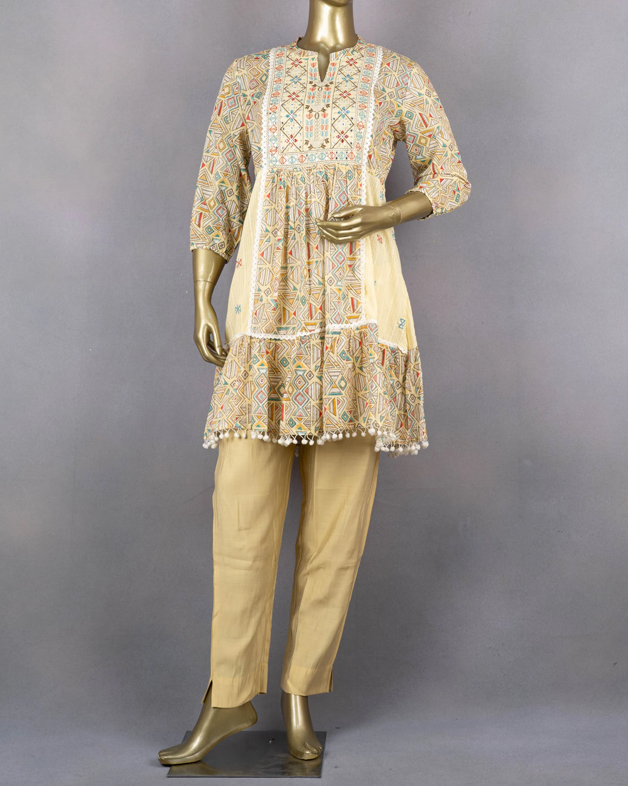 Beautiful Ethnic Short Kurta / Tunic | Yellow | QB0003