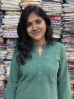 Beautiful cotton plain kurti crafted with yoke patterns and decorative buttons. Perfect choice for casual wear.