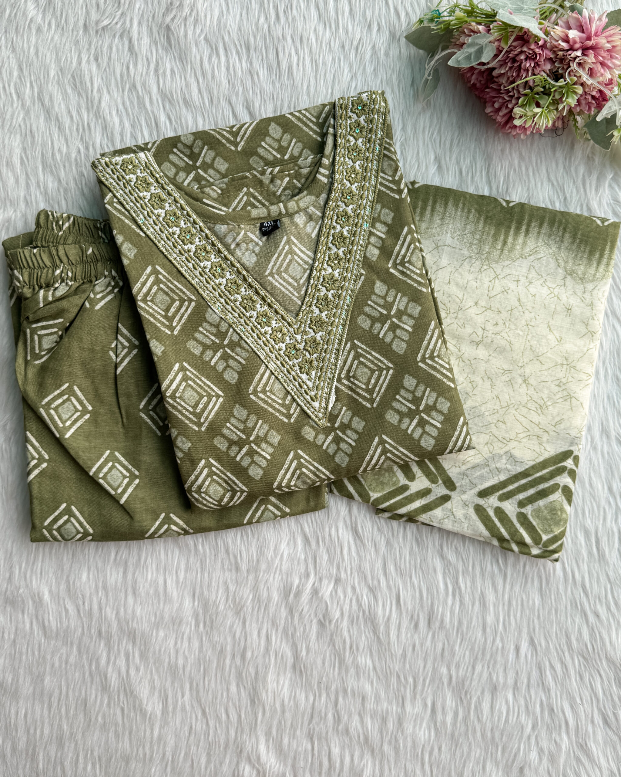 Distinctive Cotton Salwar Set