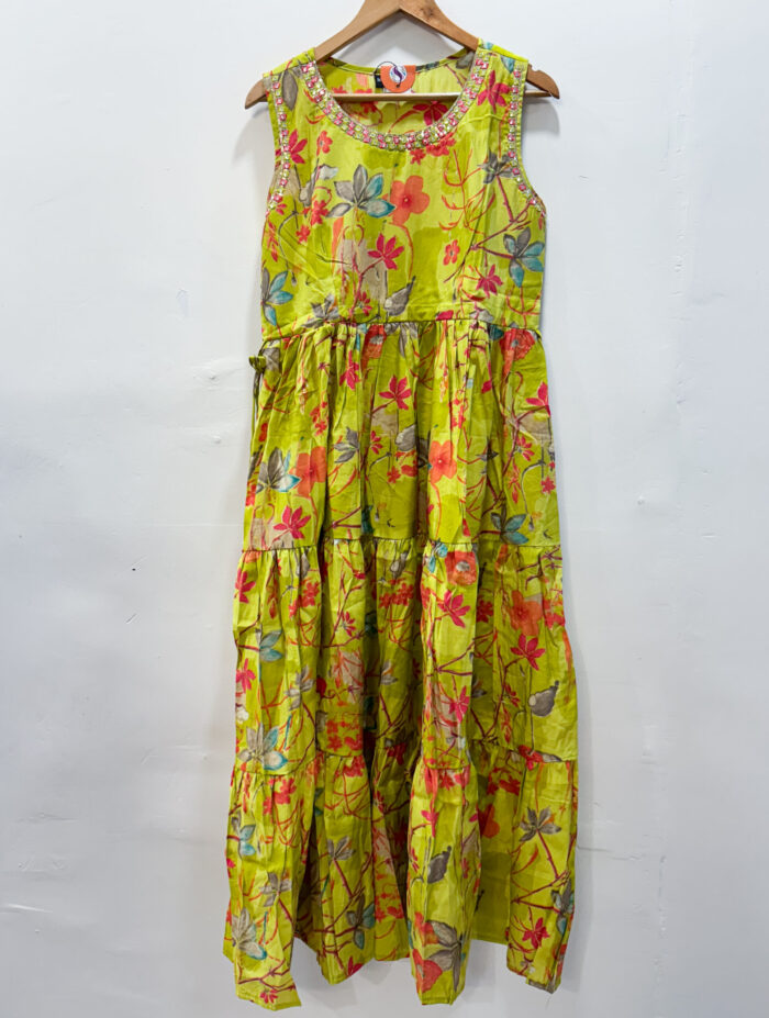 Ethnic Wear Muslin Gown