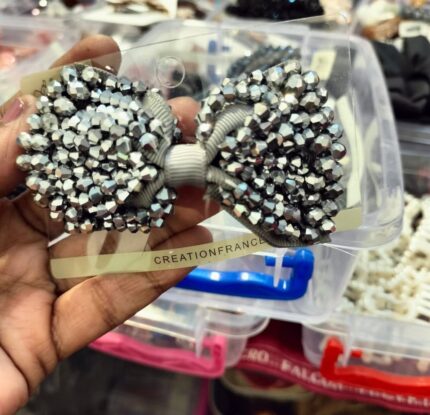 Center Clip - Bow type in Grey color