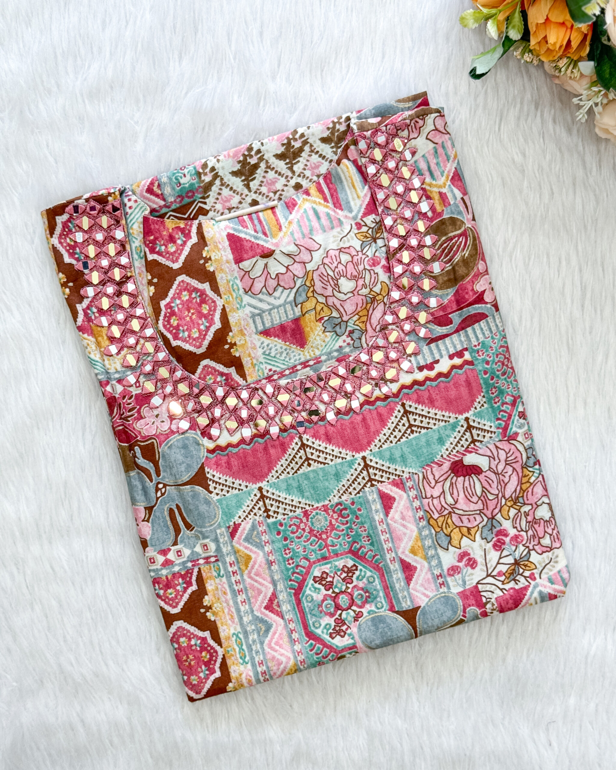 Traditional Wear Muslin Kurti | Multicolor | DD0265