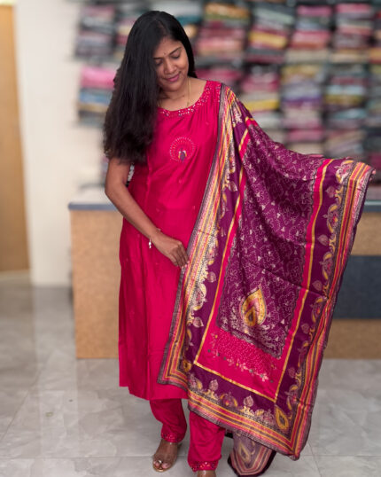 The bridal Attractive Gaji Silk Salwar Suits For Women's