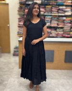 Elegant Chinnon Gown with Sleeves for Women's