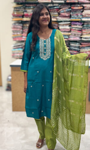 Fantastic Vatican Silk Salwar Set in online