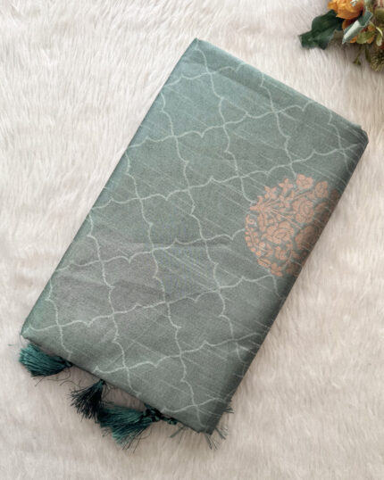 Beautiful Fancy Silk Saree for women