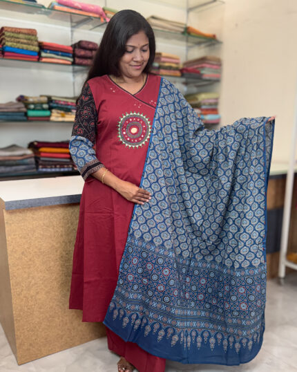 Best Salwar Suit with Dupatta for women.