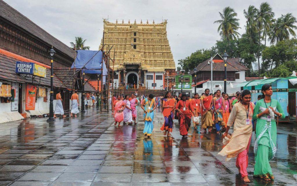 Beautiful Temple Dress Code Ideas for South Indian Women
