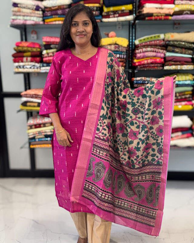 Beautiful Temple Dress Code Ideas for South Indian Women
