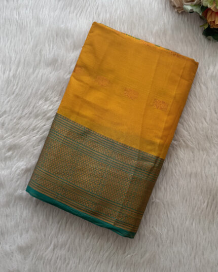 Elegant Silk Saree for Women in online